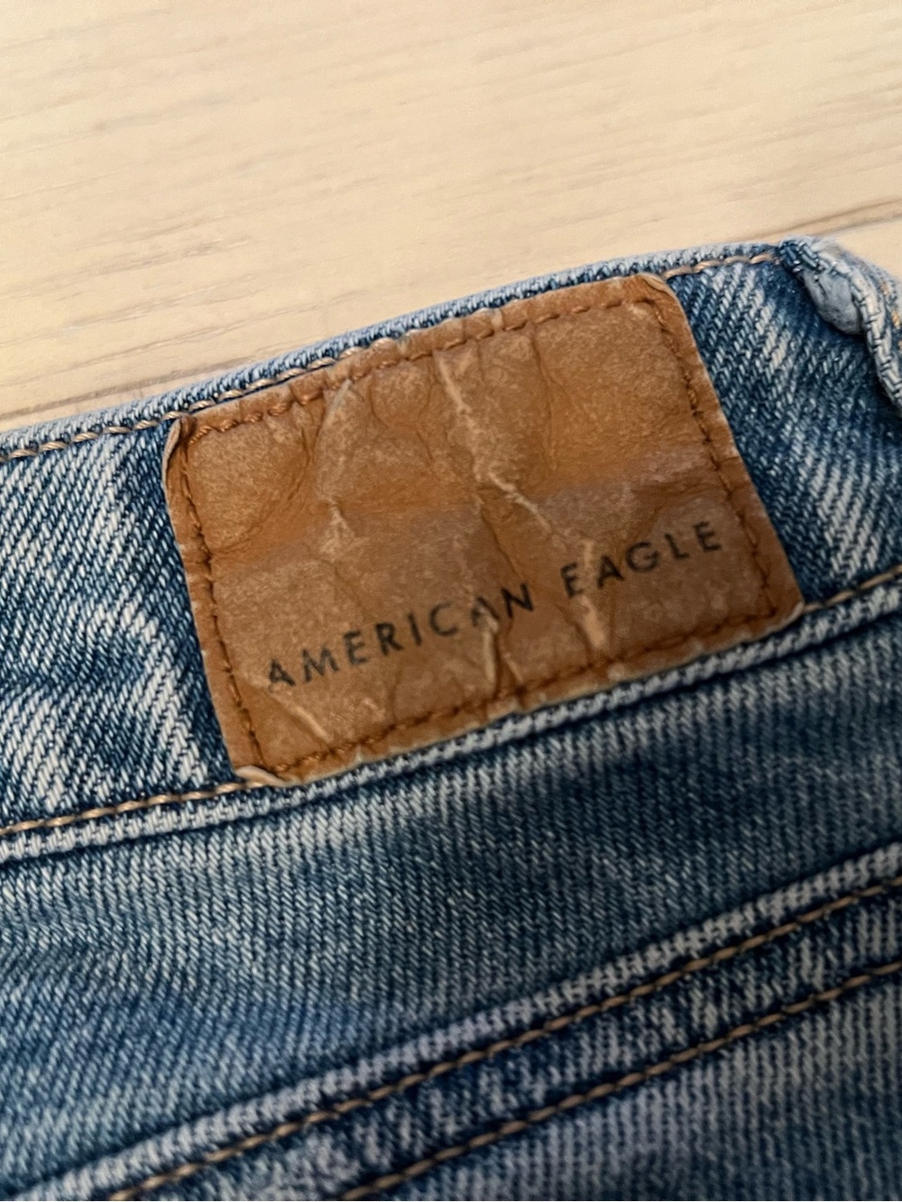 American Eagle Ankle Light Blue Stretch Denim Jeans - Picture 6 of 7